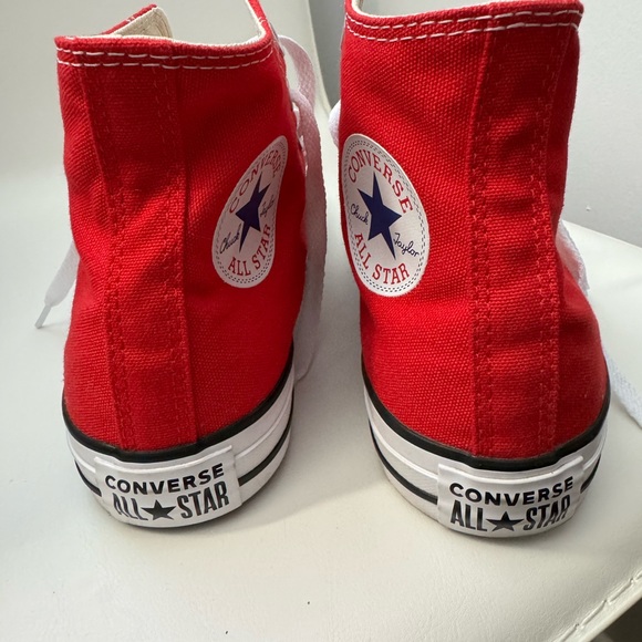 Converse - Picture 3 of 3